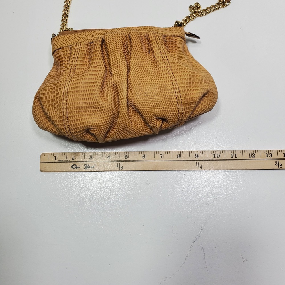 B. Makoswky Women Leather Crossbody Purse Brown Small Leather Lightweight Casual - Picture 6 of 13